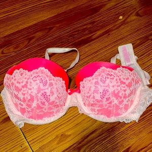 Victoria’s Secret bra